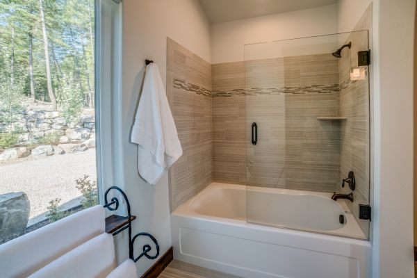 Bathroom Tub Installation in Ravenna