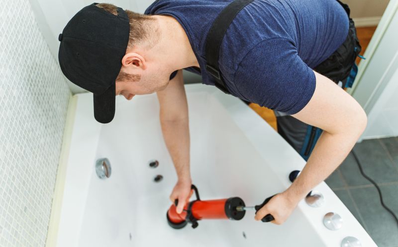 Top Bathtub Installation Companies in Chagrin Falls, OH